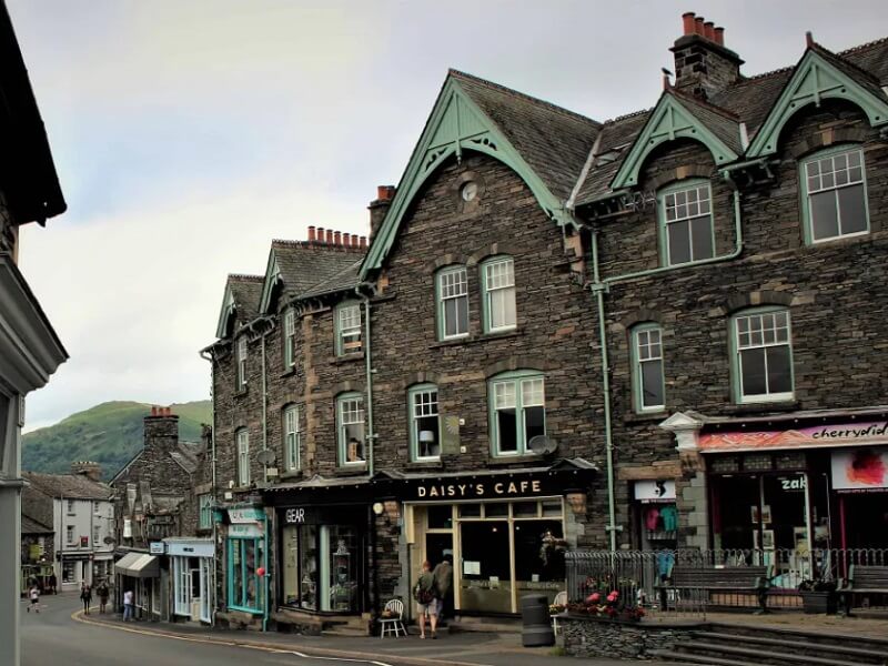 Ambleside town - shops and cafes