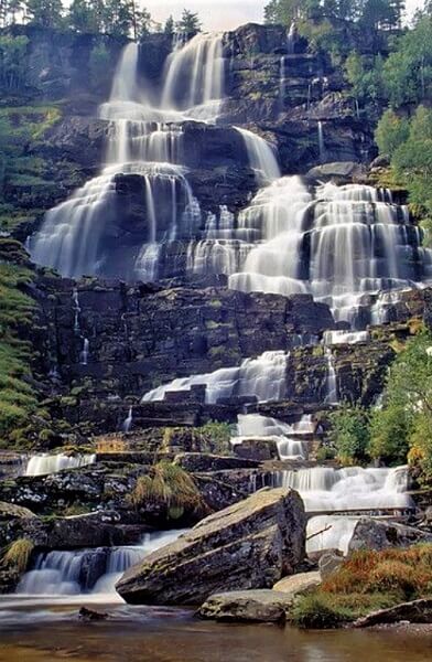 Tvindefossen waterfall, Voss, Norway
